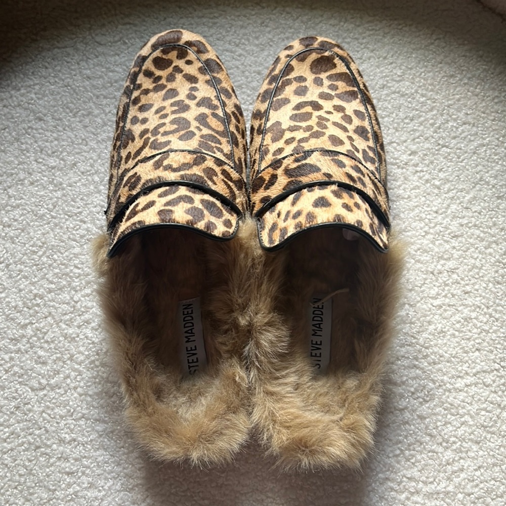 NWOT Steve Madden Leopard mules